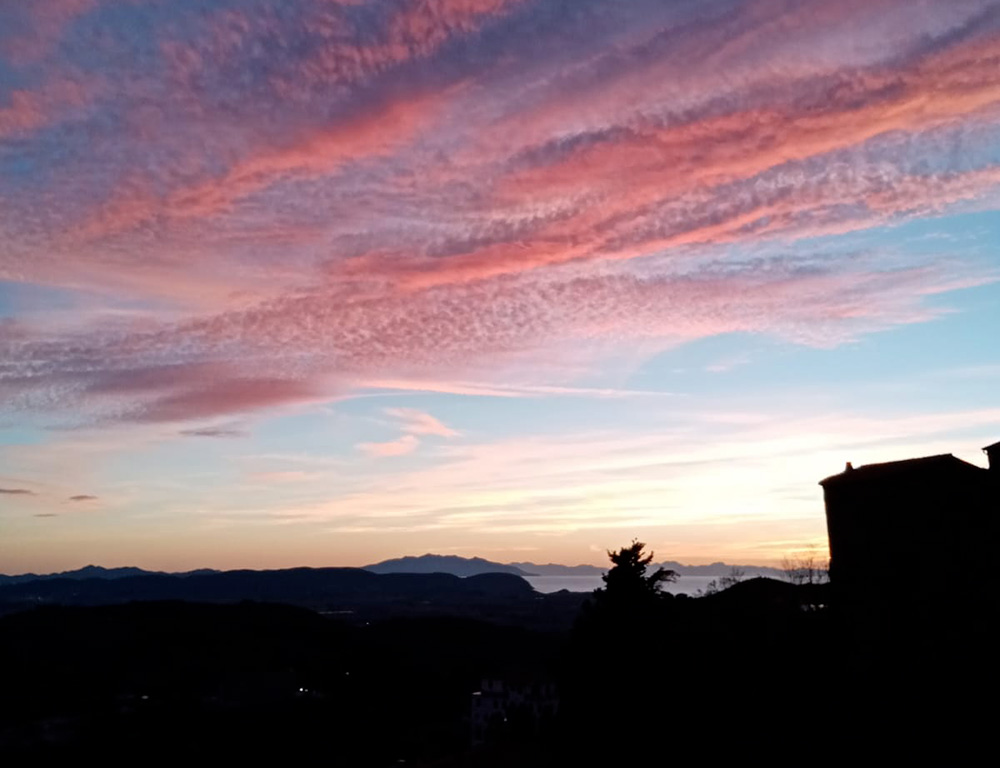i tramonti da TosCamere Papillon Campiglia Marittima